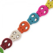 Bead Assortment of skulls in synthetic Howlite 15 mm Multicolored|raw }}