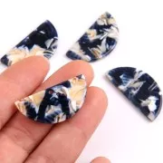 15x30.5mm Acetate half-moon pendant - Tortoiseshell - Dark blue - Beige x1