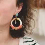 Half-round spacer for 41 mm translucent resin hoop earrings - Marbled amber x1