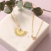 15x25mm Half-sun ethnic pendant - exclusive to Perles&Co - Gold filled x1