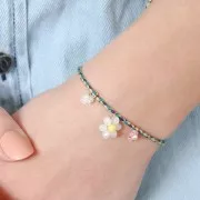 7mm Seed beads flower - daisy - Pearly White x1