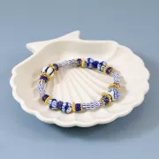 8mm Ceramic round beads - graphic pattern - White - Blue x4