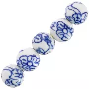 10mm Ceramic round beads - flower pattern - White - Blue x4