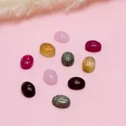 14x10mm Oval engraved scarab bead in gemstone - Amethyst x1