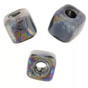 5mm Ceramic cube beads - Iridescent black x5