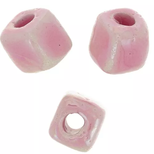 5mm Ceramic cube beads - Iridescent light pink x5