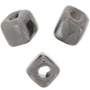 5mm Ceramic cube beads - Iridescent marbled grey x5