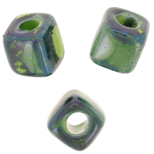5mm Ceramic cube beads - Iridescent marbled dark green x5