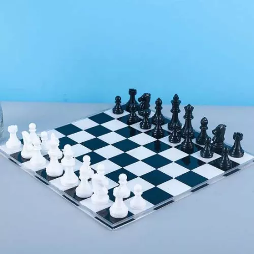 Silicone mould to make a 31cm chess board in resin x1