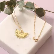 15x25mm Half-sun ethnic pendant exclusive to Perles&Co - Fine Gold plated x1