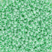 Preciosa Seed beads 11/0 2 mm - Pearly Water Green x20g|raw }}