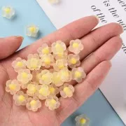 12.5mm Flower beads - Transparent - Light yellow x10