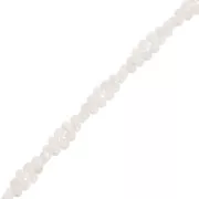 2.5mm Round dyed mother of pearl beads - White x37cm