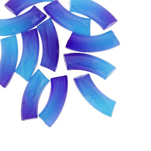 37x12mm Curved & faceted tube beads in transparent resin - Blue gradient x6
