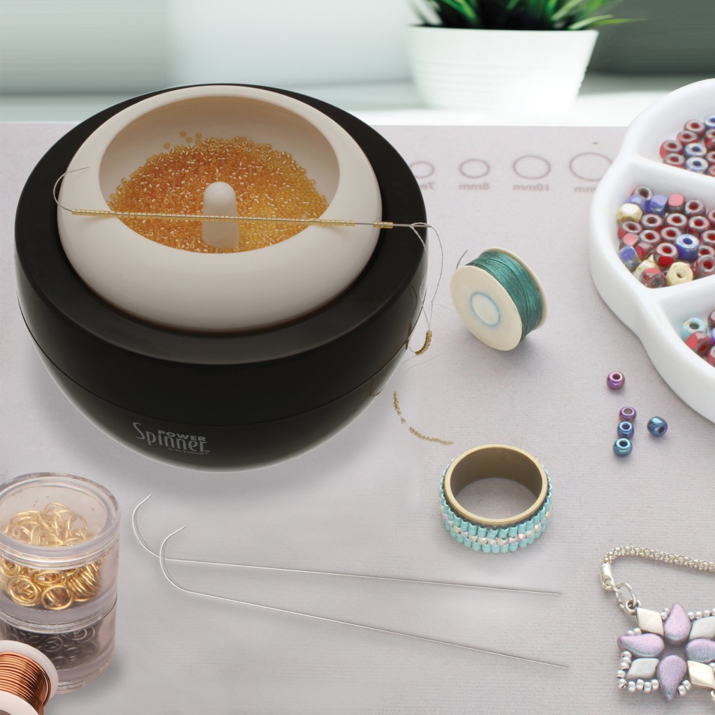 9.7cm Automatic plastic bead spinner with 3 interchangeable bowls x1