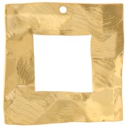 26mm Hammered irregular square pendant - Fine Gold plated x1|raw }}