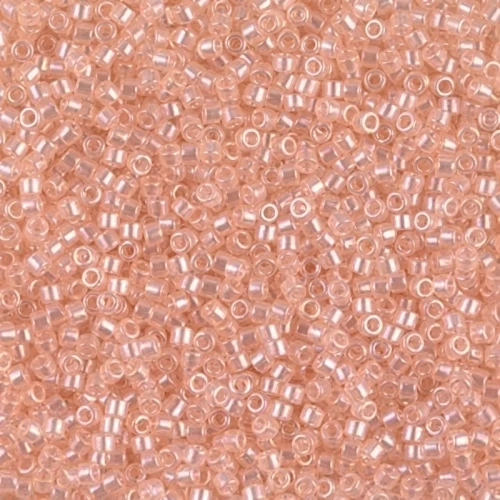 Miyuki Delica 11/0 DB1479-1 - Transparent Pale Peach Luster x8g