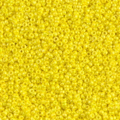 Miyuki Seed Beads 15/0 0472 - Opaque Yellow AB x8g