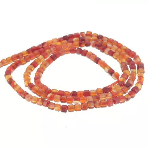 Faceted cube beads 2.5x2.5 mm in dyed gemstone - Carnelian x40cm