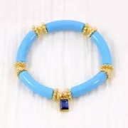 6mm Flattened round beads flower pattern - Fine Gold plated x5