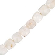 4.5x4.5 mm Faceted cube gemstone beads - Moonstone x10|raw }}