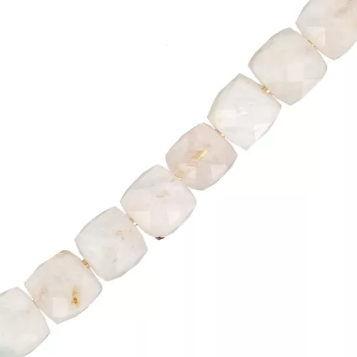 4.5x4.5 mm Faceted cube gemstone beads - Moonstone x10