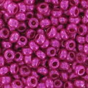 Preciosa Seed beads 11/0 2 mm - Metallic Pink x20g|raw }}