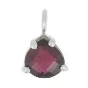 10x7mm 925 St. Silver faceted triangle Pendant with claw setting - Garnet x1
