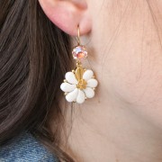 9x5.5mm 2-hole Czech Glass Paisley Duo beads - Opaque White Full Apricot x10g