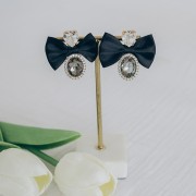 14x10mm oval Aurora A4120 Cabochon - Black Diamond x1