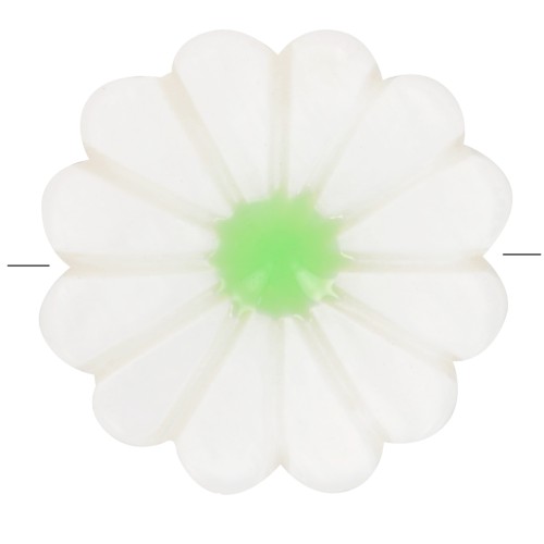 12mm Mother of Pearl Daisy Flower Pendant - White - Green x1
