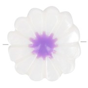 12mm Mother of Pearl Daisy Flower Pendant - White - Purple x1
