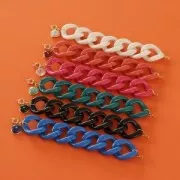 39x34mm Oval twisted acrylic link - Opaque Olive Satin x1