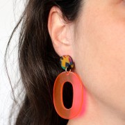 47x34mm Clear acrylic oval pendant - Neon Pink - Orange x1