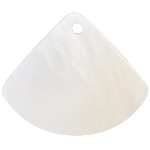 19x23mm mother-of-pearl fan pendant - Natural x1