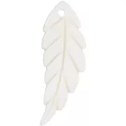 29x10mm Shell leaf pendant - Natural x1