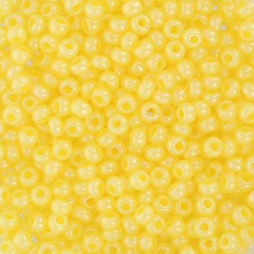 Preciosa Seed beads 9/0 2.5 mm - Yellow Alabaster x20g