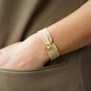 13x10mm Shell Charm - Gold Tone x1