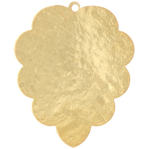 27x22.5mm Textured leaf pendant - Fine Gold-plated x1