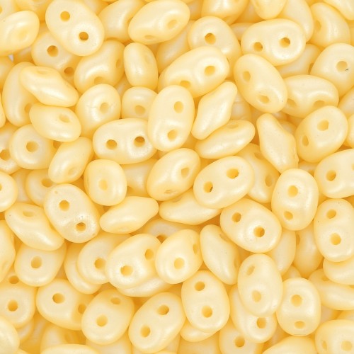 2.5x5mm SuperDuo - Powdery Pastel Yellow x10g