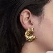 36.5mm 304L stainless steel Half-circle earstuds with pleated effect - Gold x2