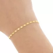 2.5mm Fancy navy chain with striated flowers - Gold Tone x50cm