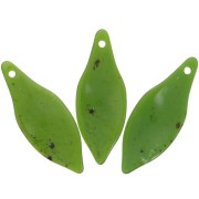 39.5x15mm Curved acrylic leaf pendant - Olive granite x1