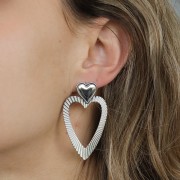 42x31mm 304L stainless steel Hollow heart pendants with pleated effect x2