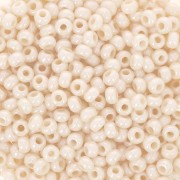 Preciosa Seed Beads 8/0 3 mm - Ivory Pearlescent Sfinx x20g