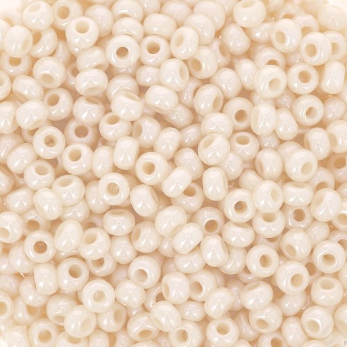 Preciosa Seed Beads 8/0 3 mm - Ivory Pearlescent Sfinx x20g