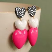 26x27mm opaque resin heart bead - Fuchsia pink x1