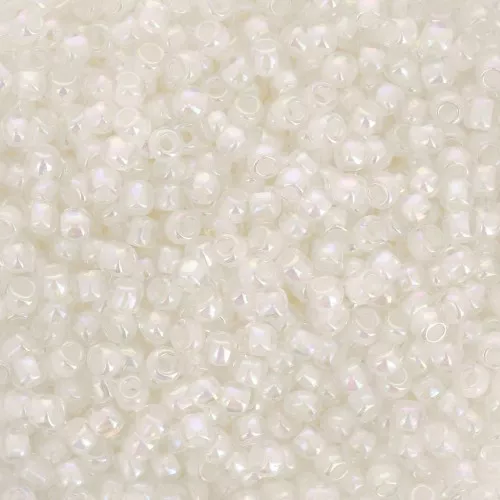 Toho seed beads 11/0 TO11R777 - Inside Color Rainbow Crystal - Creme Lined x8g