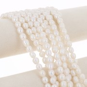 Rice grain freshwater pearls - 9x8 mm - Grade A White x6