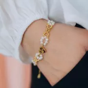 4x3mm Oval irregular baroque freshwater pearls - Grade AA White x8